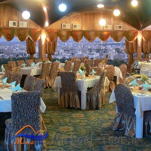 رستوران گردان هتل آسمان اصفهان رستوران گردان هتل آسمان اصفهان