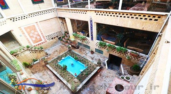 رستوران نون و نمک فخر الملوک