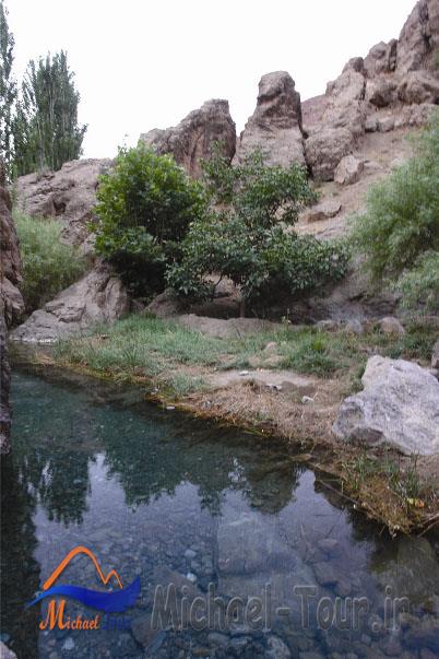 دهانه بیجورد و آبشار سربرج دهانه بیجورد و آبشار سربرج