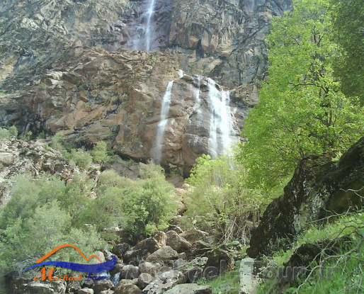 آبشار برنجه آبشار برنجه