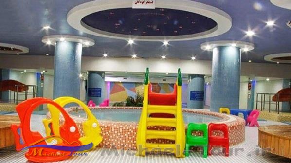 استخر مجموعه ورزشی جام جم تهران