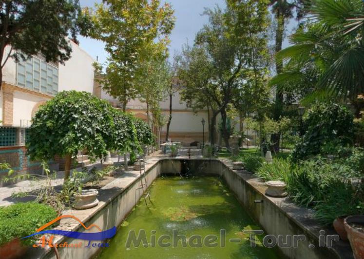 خانه تاریخی مقدم