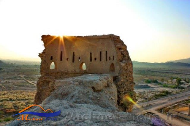 قلعه فین قلعه فین