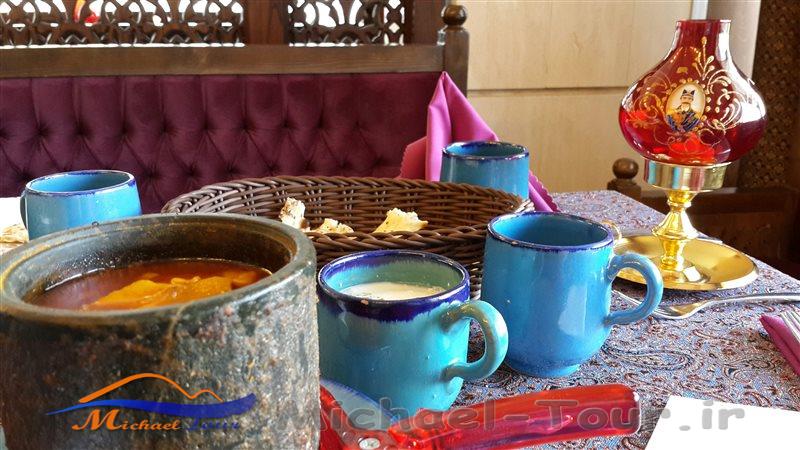 رستوران سنتی سی نور مشهد