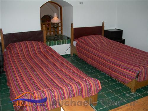 هتل جهانگردی نایین