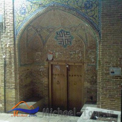 مسجد و مدرسه حکیم باشی (آقا محمود)