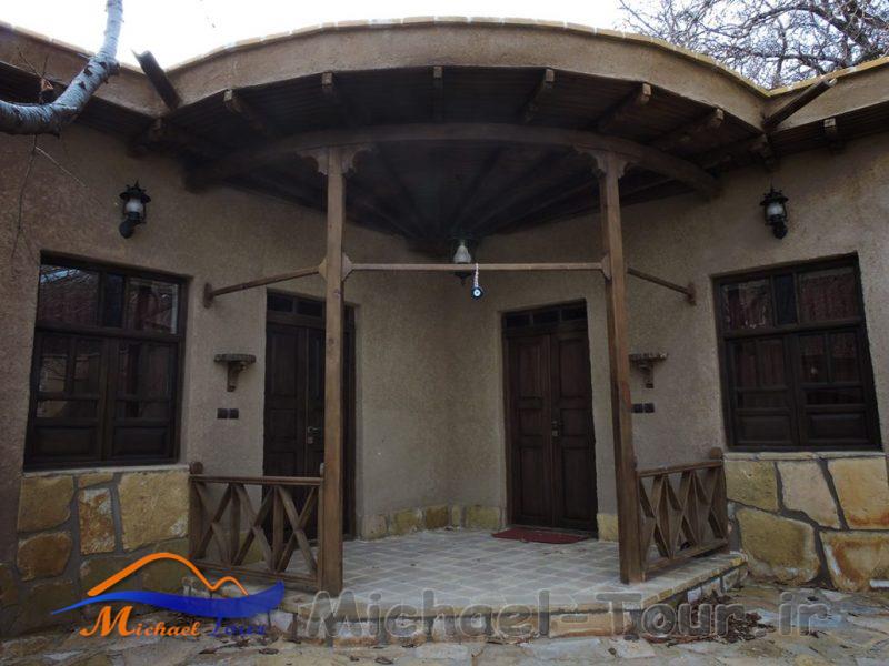 اقامتگاه بوم گردی لرگا شهمیرزاد