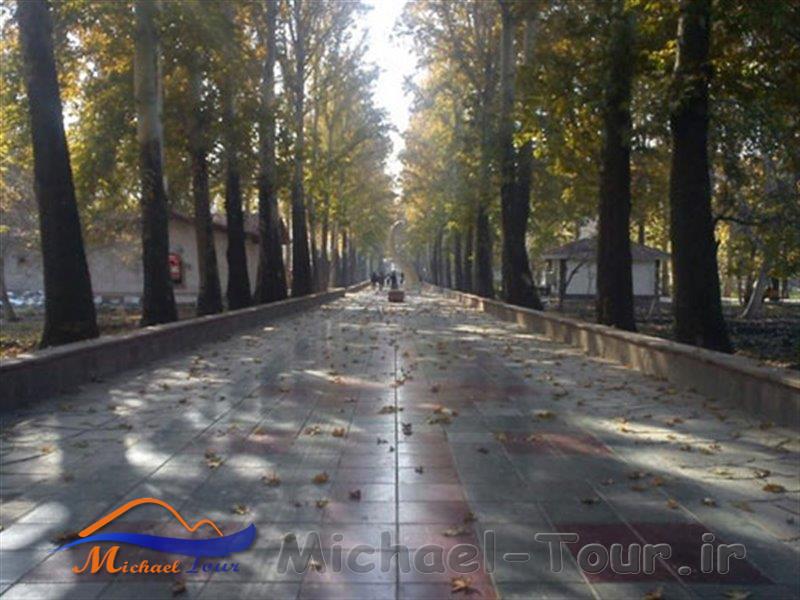 باغ فاتح کرج ( پارک تنیس )