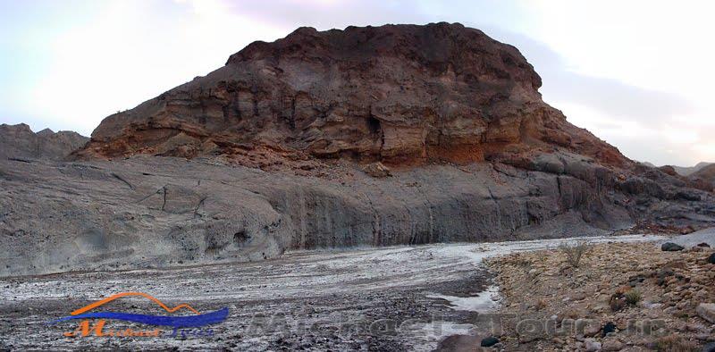 گنبد نمکی کوه نمک مهران گنبد نمکی کوه نمک مهران