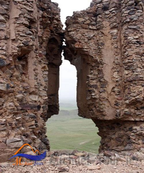قلعه دختر تاکستان