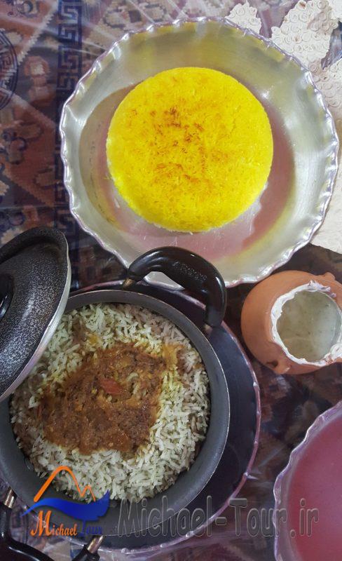 رستوران سنتی کارن ساری