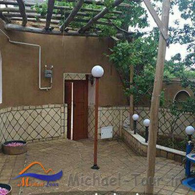 اقامتگاه بومگردی سرای سوشید برزک